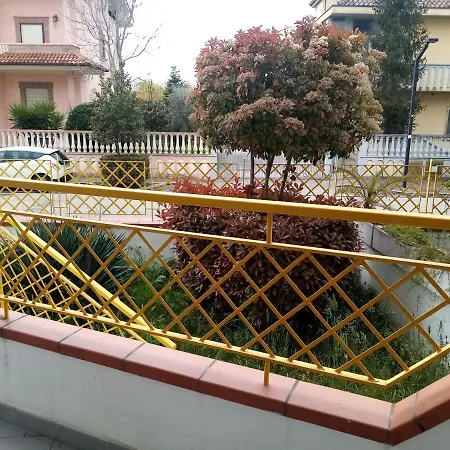 Le Magnolie מלון דירות 3*